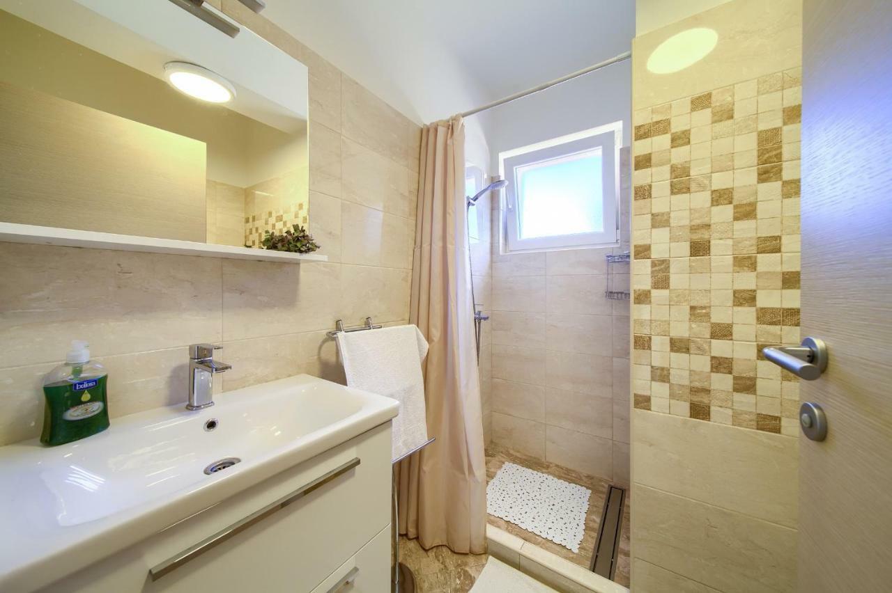 Stela Apartment Pinezici  Ngoại thất bức ảnh