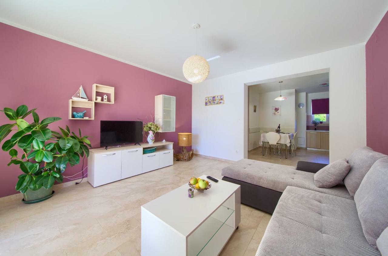 Stela Apartment Pinezici  Ngoại thất bức ảnh